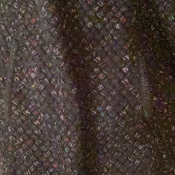 Steve Madden faux fur black weaved poncho Sz. OSFA - Picture 3 of 7